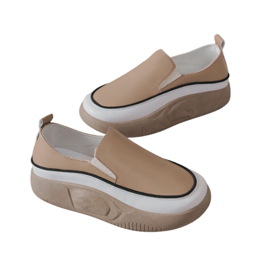 Lette bløde loafers med plateausål
-Khaki/EU35/US5/UK2.5Khaki/EU36/US6/UK3Khaki/EU37/US6.5/UK4Khaki/EU38/US7.5/UK5Khaki/EU39/US8.5/UK6Khaki/EU40/US9/UK6.5 - Ozerty