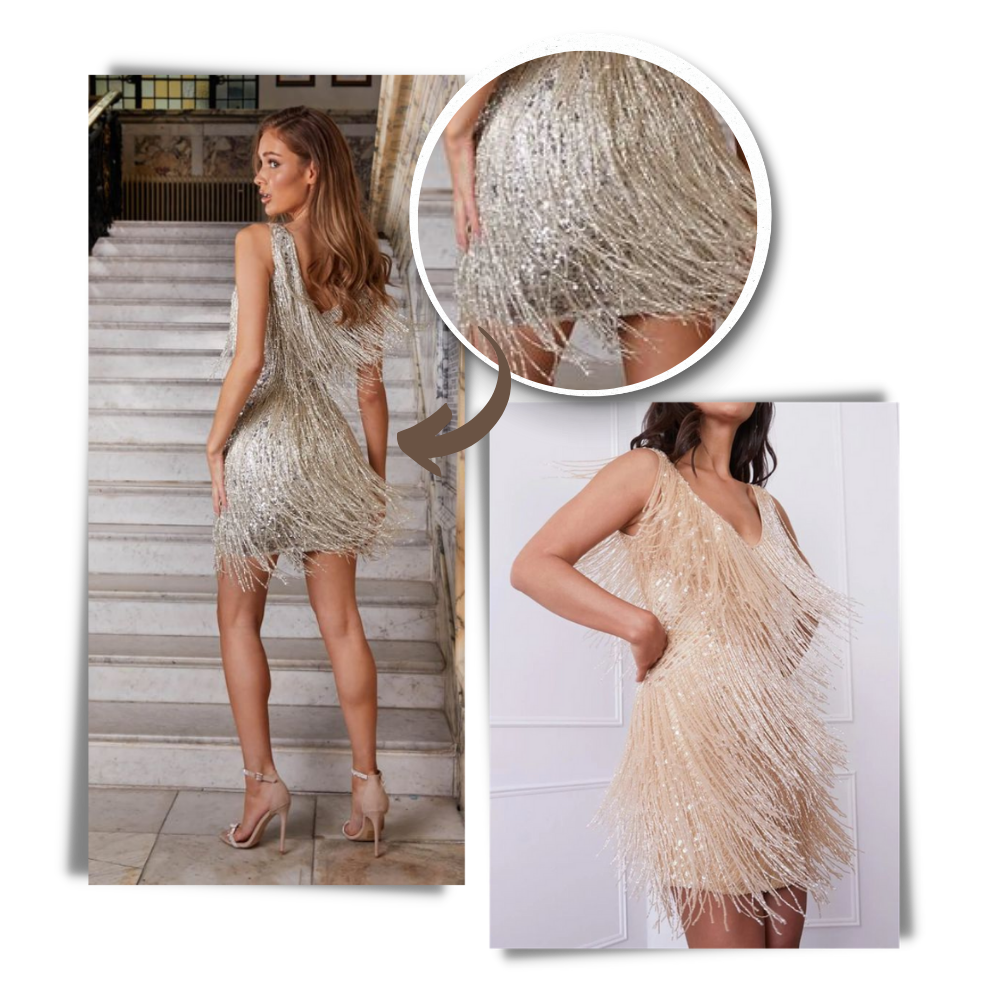 Paillet Slip kjole med V-hals
- Ozerty