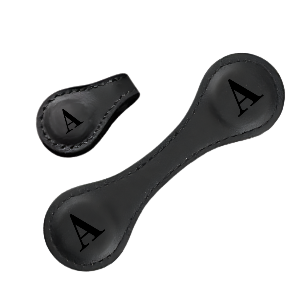 Elegant personligt magnetisk bogmærke i læder
-Sort/ASort/BSort/CSort/DSort/ESort/FSort/GSort/HSort/ISort/JSort/KSort/LSort/MSort/NSort/OSort/PSort/QSort/RSort/SSort/TSort/USort/VSort/WSort/XSort/YSort/Z - Ozerty