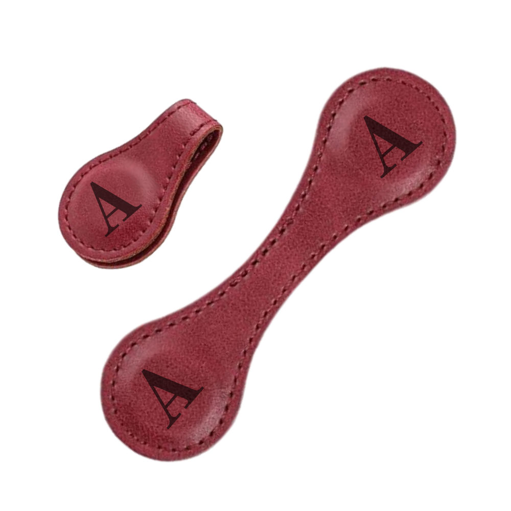 Elegant personligt magnetisk bogmærke i læder
-Rød/ARød/BRød/CRød/DRød/ERød/FRød/GRød/HRød/IRød/JRød/KRød/LRød/MRød/NRød/ORød/PRød/QRød/RRød/SRød/TRød/URød/VRød/WRød/XRød/YRød/Z - Ozerty